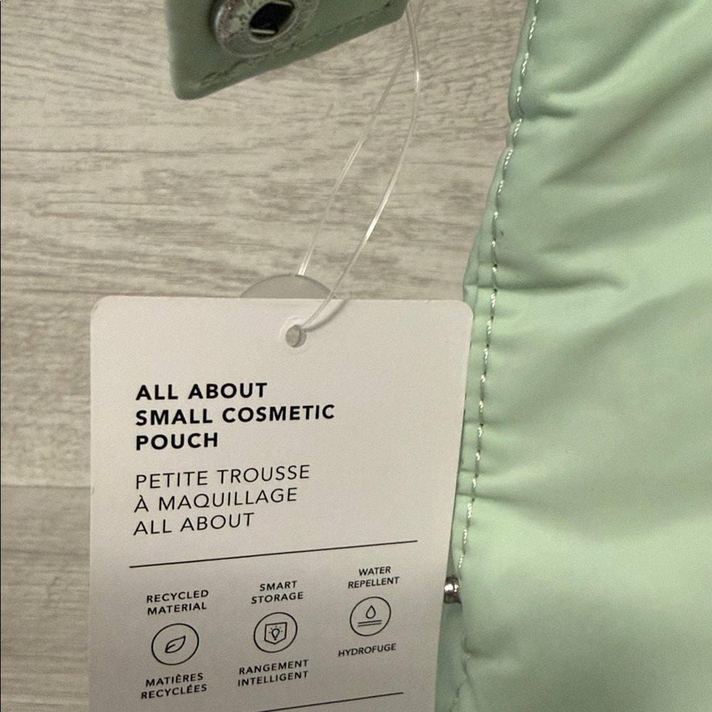 Athleta All About Small Cosmetic Pouch - Picture 5 of 5